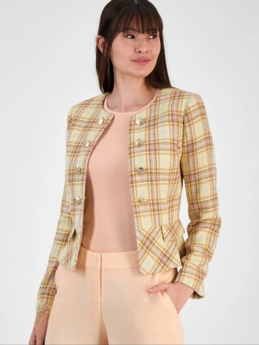 NWOT Tahari Plaid Peplum Croped Butter Yellow Tweed Jackey With Gold Buttons